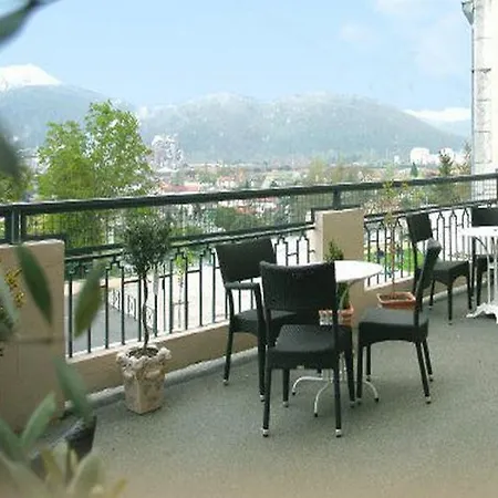 Maison De L'esplanade Гостевой дом 3*