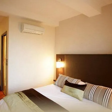 Гостевой дом Maison De L'esplanade 3*